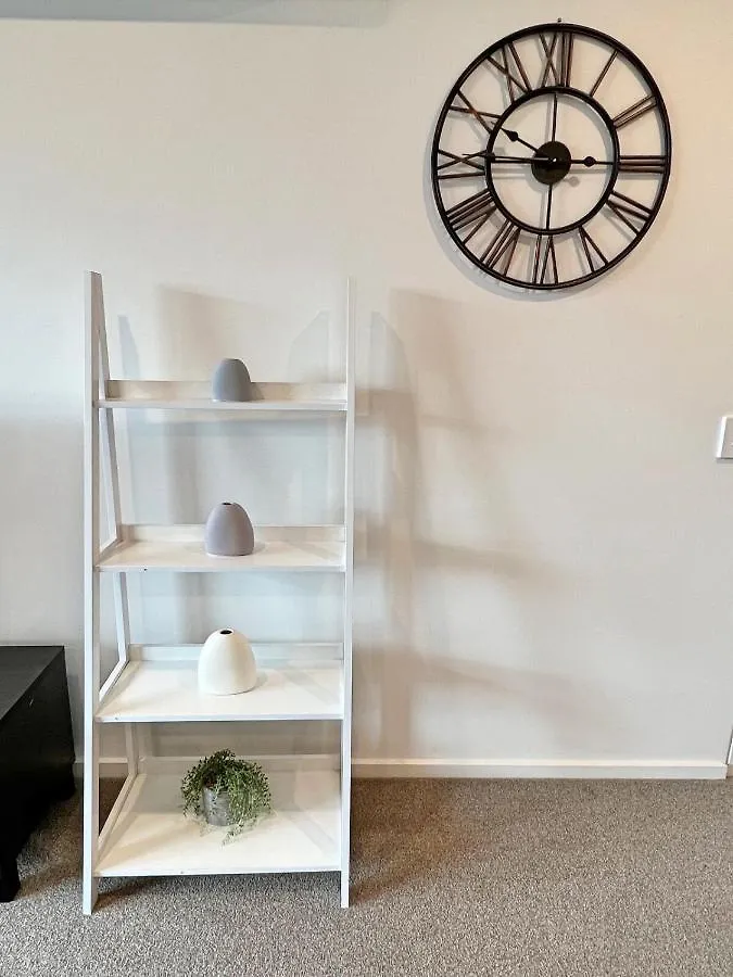 Apartment Spacious & Open 2 Bd 2Bth 2Crsp Apt - Dickson Cbd Canberra